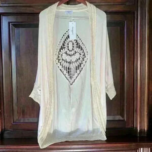 NWT! Boho Style Fashion U Cardigan One Size Cream
